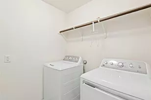 513 Circle Wy, Jarrell, TX 76537 - Photo 24