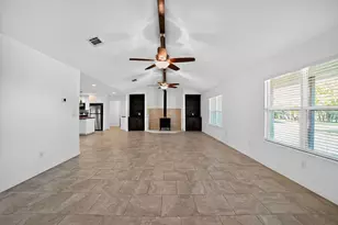 313 Starview Dr, Georgetown, TX 78628 - Photo 2