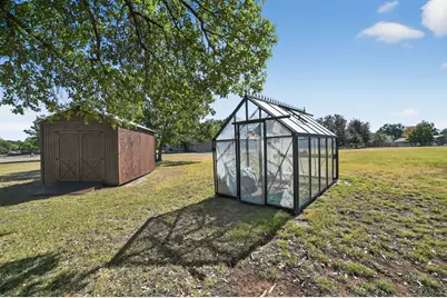 313 Starview Drive, Georgetown, TX 78628 - Photo 36