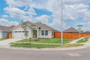204 Rollingwood Dr, San Marcos, TX 78666 - Photo 1
