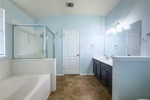 310 Bubbling Brook Dr, Hutto, TX 78634 - Photo 14