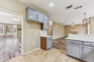 106 Reinhardt Ct, Georgetown, TX 78626 - Photo 10