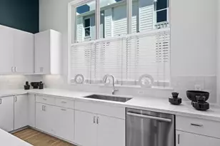 2805 McCurdy St, Austin, TX 78723 - Photo 10