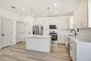 424 Shady Bluff Dr, Wimberley, TX 78676 - Photo 8