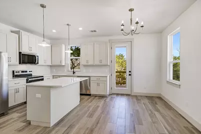 424 Shady Bluff Drive, Wimberley, TX 78676 - Photo 6