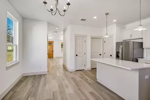 424 Shady Bluff Dr, Wimberley, TX 78676 - Photo 6