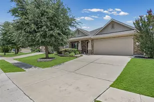 12203 Toluca Dr, Austin, TX 78748 - Photo 2