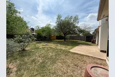 16401 Knottingham Drive, Pflugerville, TX 78660 - Photo 18