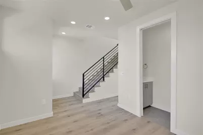 6802 Montana Street #2, Austin, TX 78741 - Photo 8