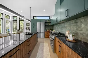 219 Lessin Ln, Austin, TX 78704 - Photo 6