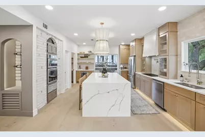 8911 Scottish Pastures Drive, Austin, TX 78750 - Photo 14