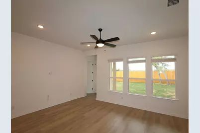 140 Norway Spruce Street, Dripping Springs, TX 78620 - Photo 8