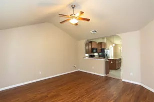18405 Tallgrass Prairie Dr, Pflugerville, TX 78660 - Photo 10