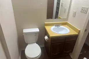 6907 Woodhue Dr, Austin, TX 78745 - Photo 24