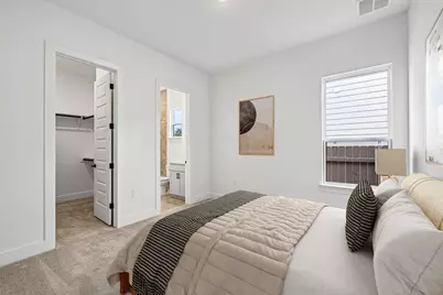 9109 The Ravine Way, Austin, TX 78744 - Photo 18