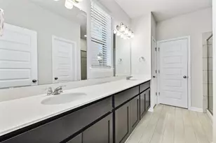 1021 Kerrwood Wy, Leander, TX 78641 - Photo 10
