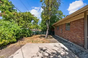2205 Lanier Dr, Austin, TX 78757 - Photo 14