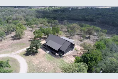 198 Rolling Oak Drive, Elgin, TX 78621 - Photo 32