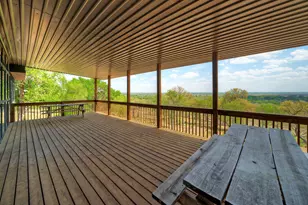 198 Rolling Oak Dr, Elgin, TX 78621 - Photo 14