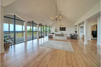 198 Rolling Oak Drive, Elgin, TX 78621 - Photo 10