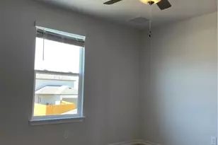 165 Andesite Trl, Liberty Hill, TX 78642 - Photo 12