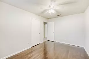 9100 Wagtail Dr, Austin, TX 78748 - Photo 12