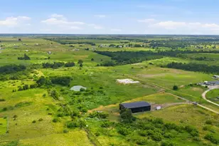 1701 Co Rd 466, Elgin, TX 78621 - Photo 14