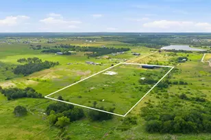 1701 Co Rd 466, Elgin, TX 78621 - Photo 12