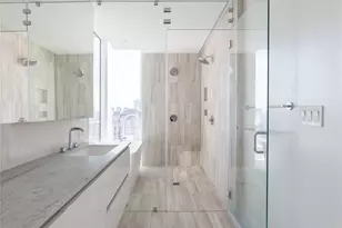 313 W 17th St, Austin, TX 78701 - Photo 24