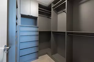 313 W 17th St, Austin, TX 78701 - Photo 32