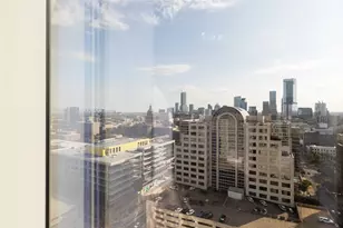 313 W 17th St, Austin, TX 78701 - Photo 26