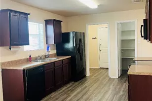 1035 Hamilton Ln, Belton, TX 76513 - Photo 12