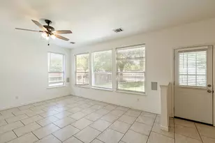 1016 Tom Seaver Pl, Round Rock, TX 78665 - Photo 4