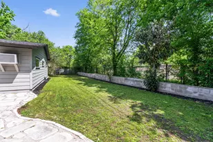 3005 Leaning Oak Cir, Austin, TX 78704 - Photo 32