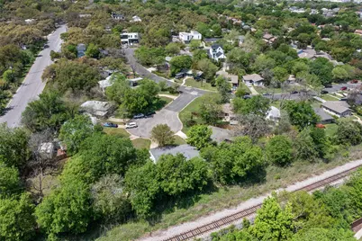 3005 Leaning Oak Circle, Austin, TX 78704 - Photo 40