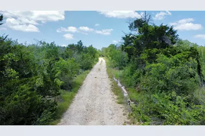 1998 Upper Elgin River Road, Elgin, TX 78621 - Photo 28