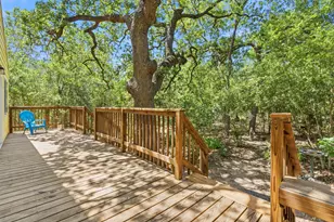 1998 Upper Elgin River Rd, Elgin, TX 78621 - Photo 10