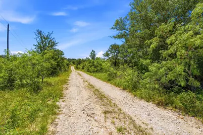 1998 Upper Elgin River Road, Elgin, TX 78621 - Photo 22
