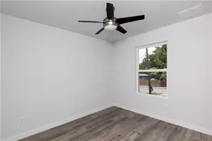 5204 Ledesma Rd, Austin, TX 78721 - Photo 22