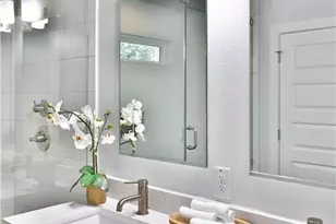 5204 Ledesma Rd, Austin, TX 78721 - Photo 20