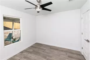 5204 Ledesma Rd, Austin, TX 78721 - Photo 26