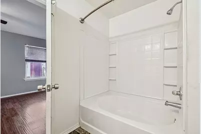 100 Kendall Cove, Elgin, TX 78621 - Photo 14