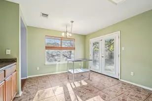 100 Kendall Cove, Elgin, TX 78621 - Photo 8
