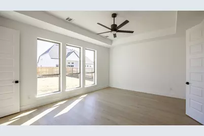 138 Oswalt Way, Liberty Hill, TX 78642 - Photo 6