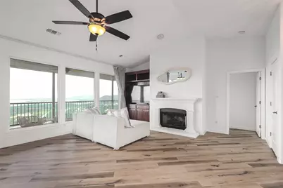 8424 Bronco Buster Trail, Lago Vista, TX 78645 - Photo 4