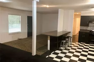 2403 Sherwood Ln, Austin, TX 78704 - Photo 12