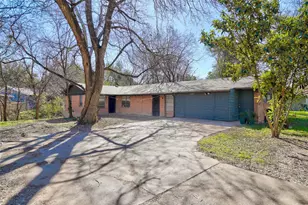 2403 Sherwood Ln, Austin, TX 78704 - Photo 2
