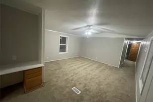 215 Greenfield Rd, Kyle, TX 78640 - Photo 8