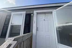 215 Greenfield Rd, Kyle, TX 78640 - Photo 2