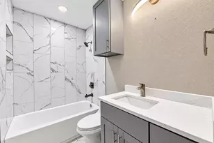 8808 Pineridge Dr, Austin, TX 78729 - Photo 10